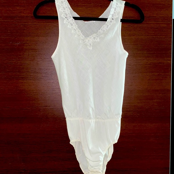 🔥Vintage Christian Dior Linen Bodysuit🔥 - Picture 1 of 4